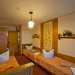 Bed & Breakfast Kurant 3*