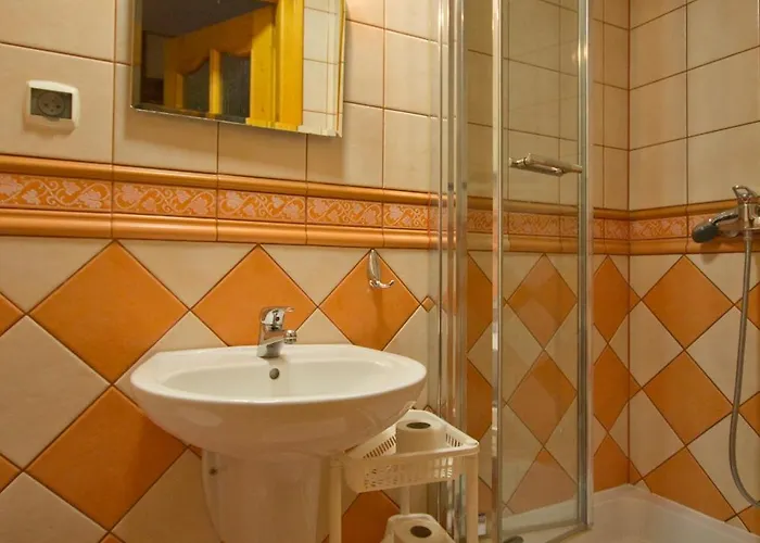 Kurant לינה וארוחת בוקר 3*